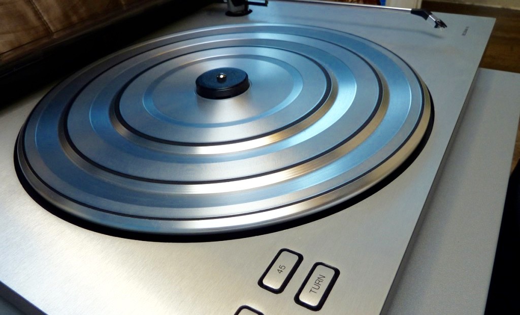 363032-bang__olufsen_beogram_rx_high_end_audiophile_turntable__record_player